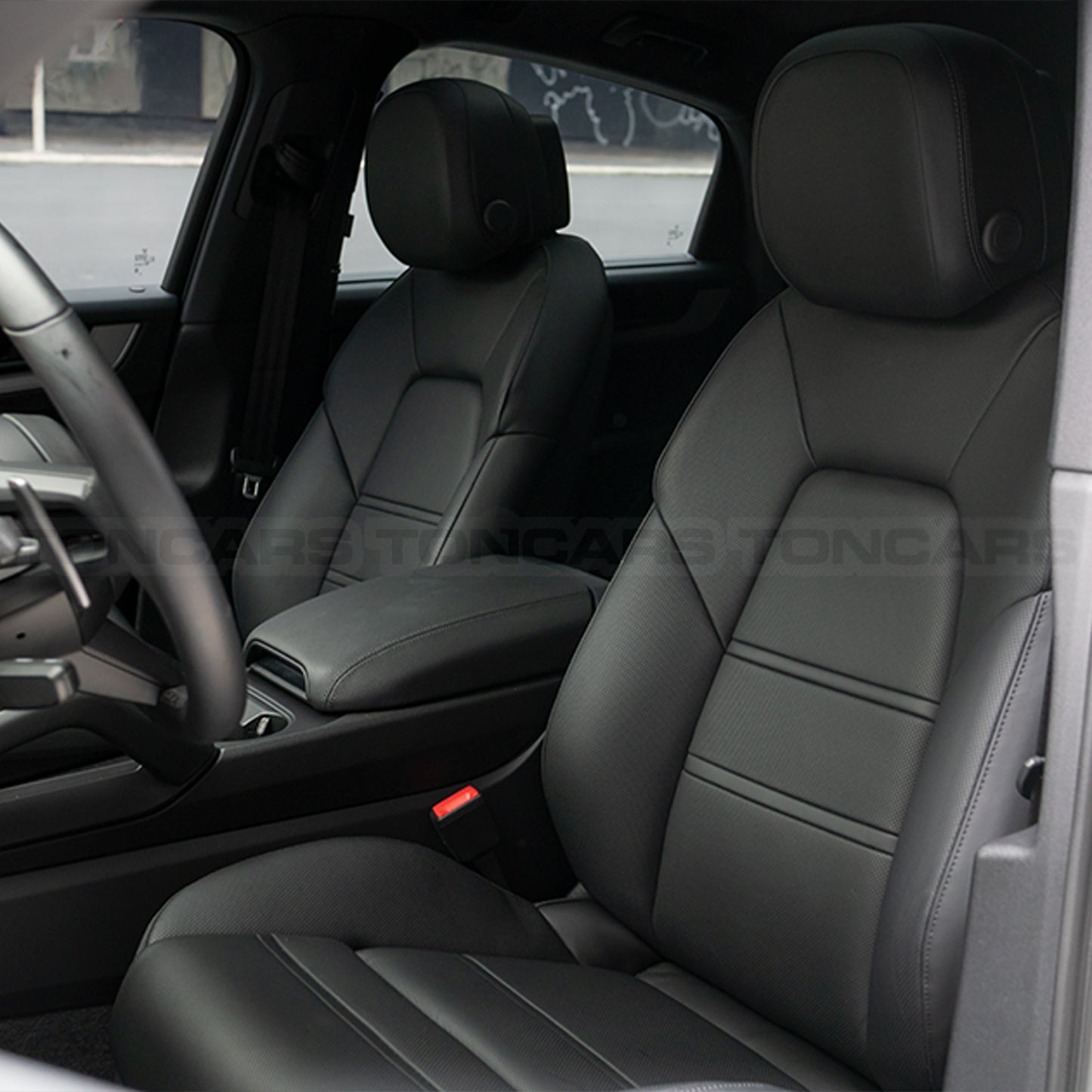 2024 Porsche Cayenne Coupe Pure White