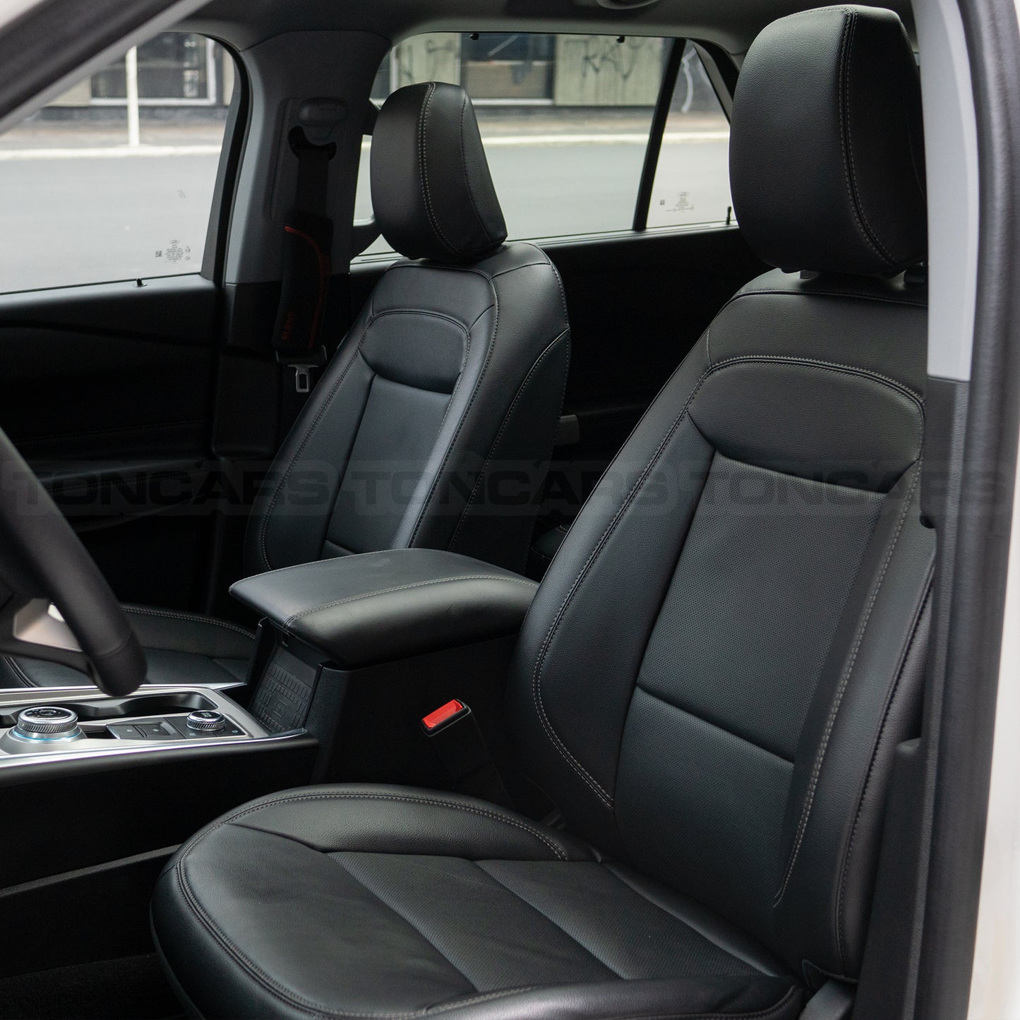 2024 Ford Explorer Limited Star White