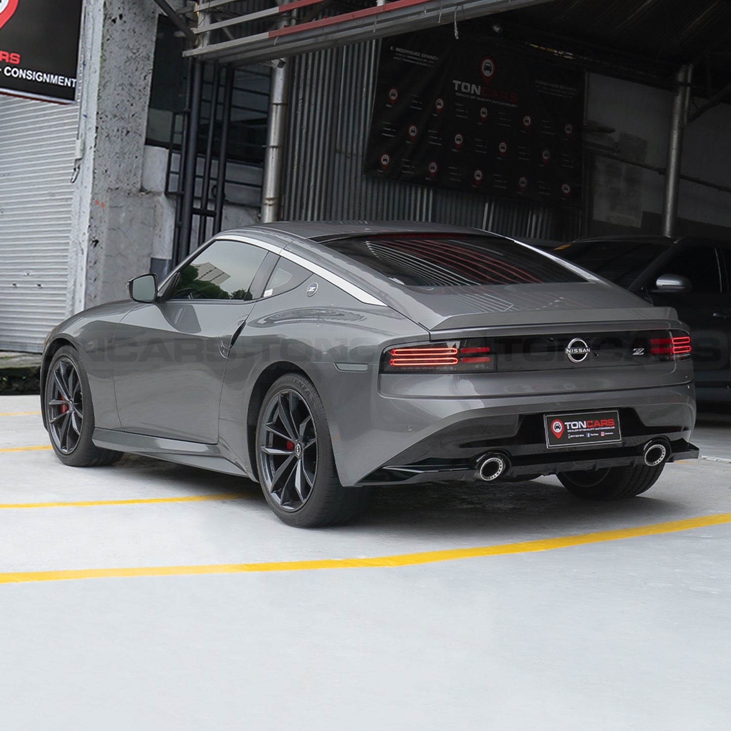 2024 Nissan Z 400 Gun Metallic