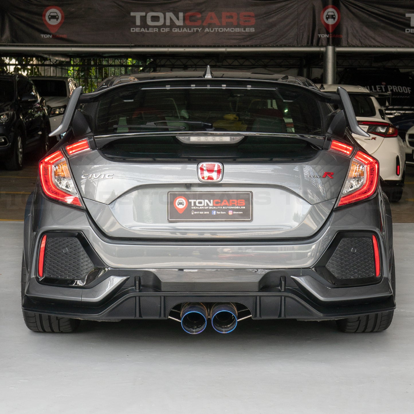 2018 Honda Civic Type R Polished Metal Metallic