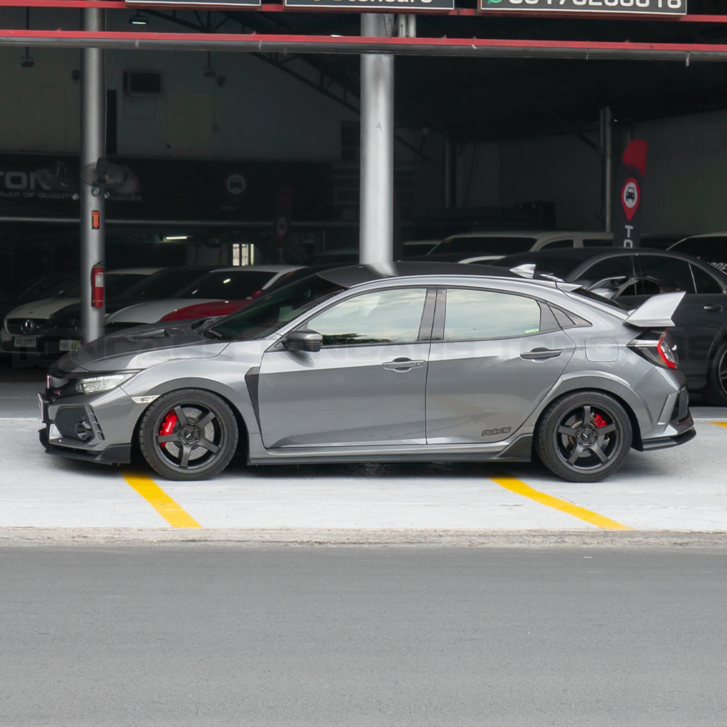 2018 Honda Civic Type R Polished Metal Metallic
