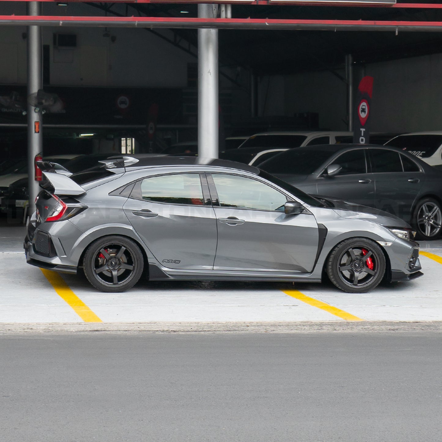 2018 Honda Civic Type R Polished Metal Metallic