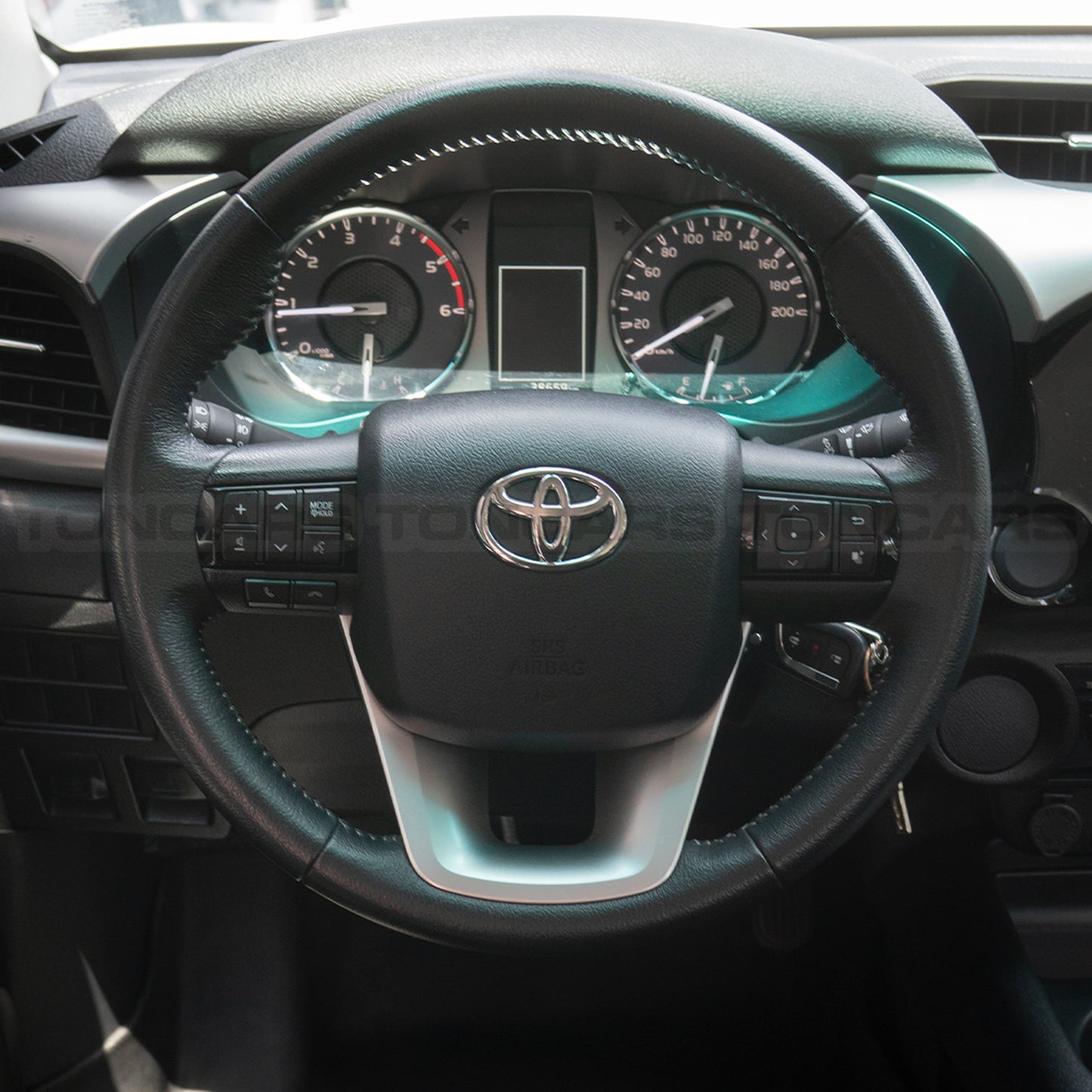 2023 Toyota Hilux 2.4 G 4x2 Super White