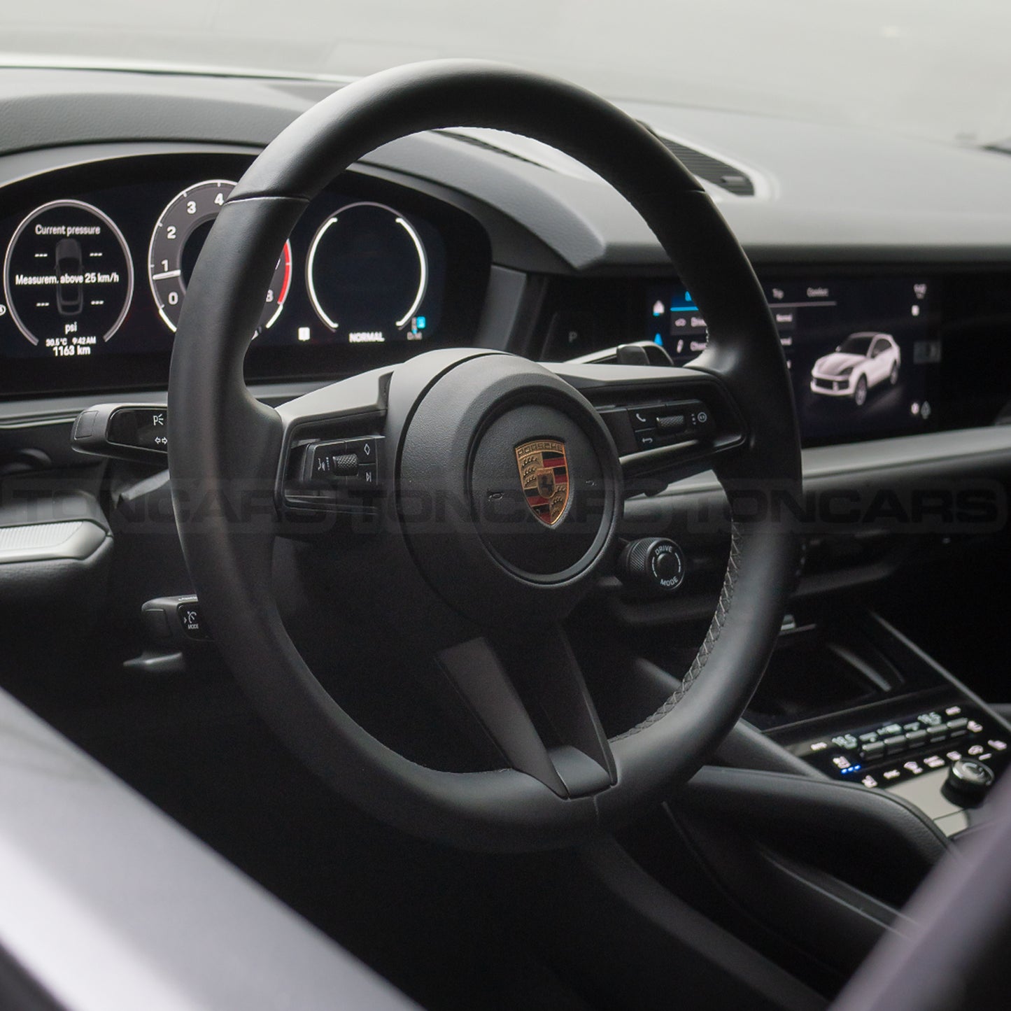 2024 Porsche Cayenne Coupe Pure White