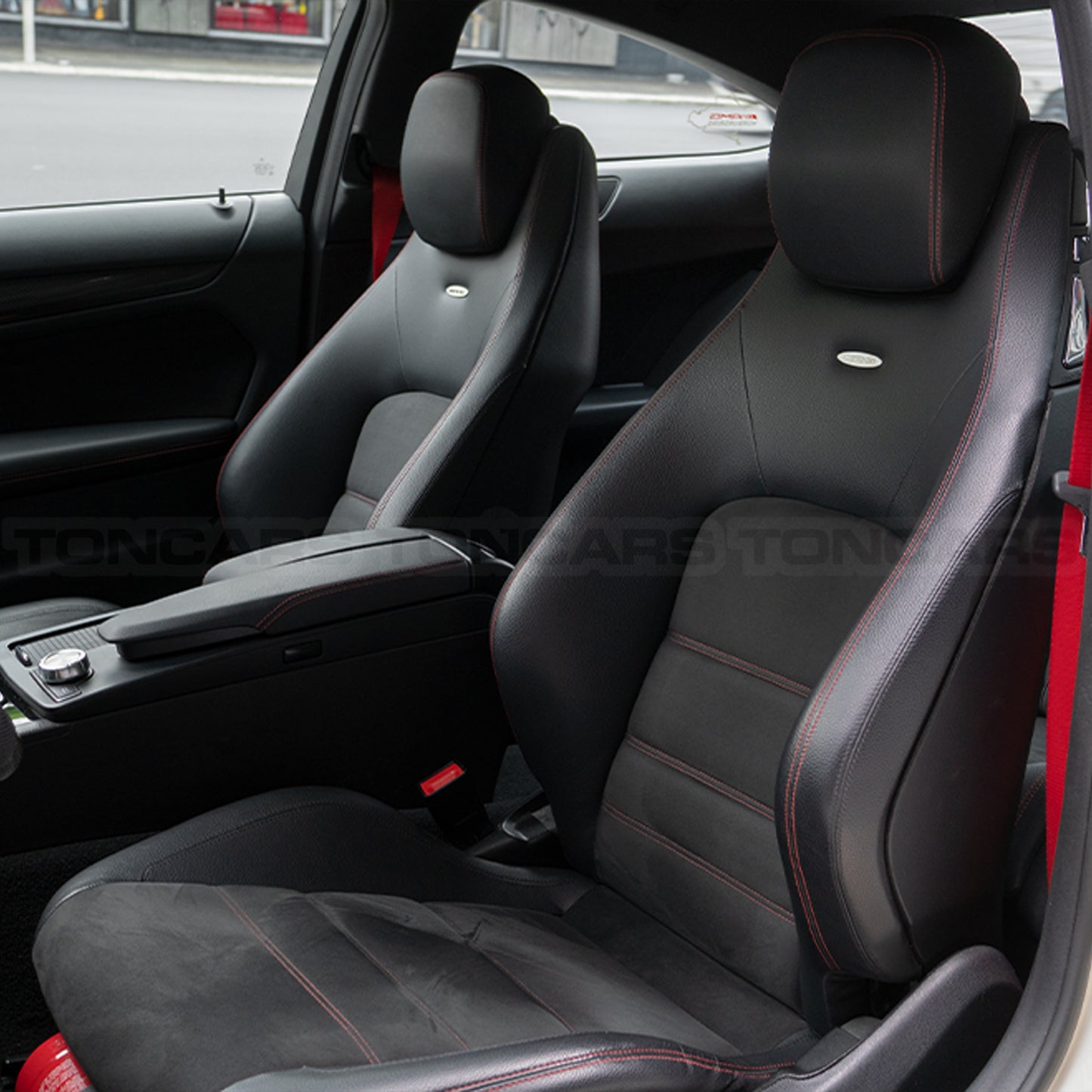 2012 Mercedes Benz C63 AMG Black Series Diamond White Metallic