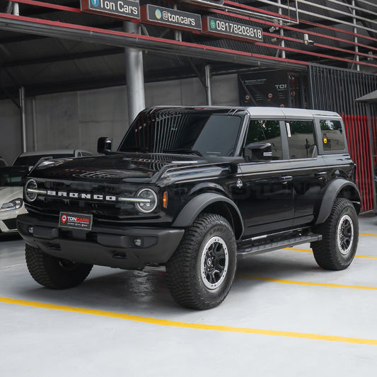 2024 Ford Bronco Outer Banks Sasquatch Shadow Black