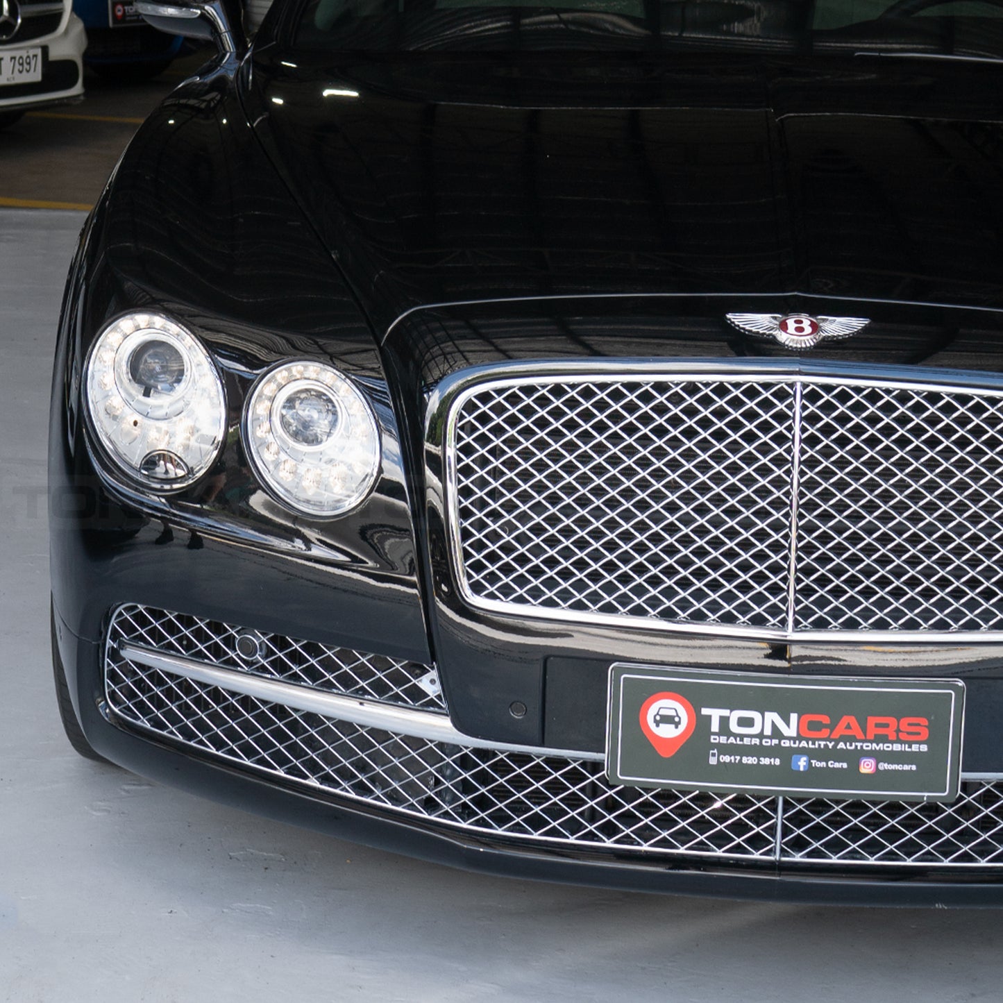 2019 Bentley Flying Spur V8 Black