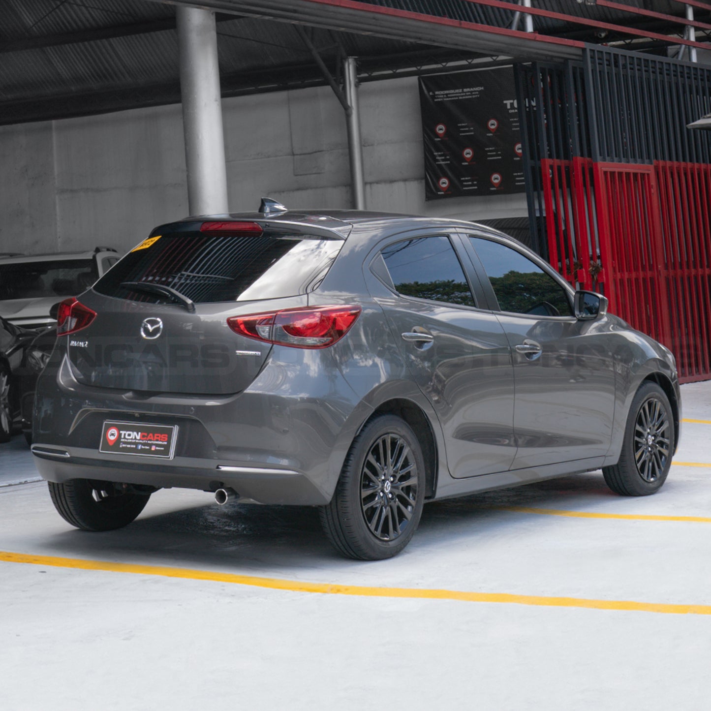 2023 Mazda 2 Machine Grey