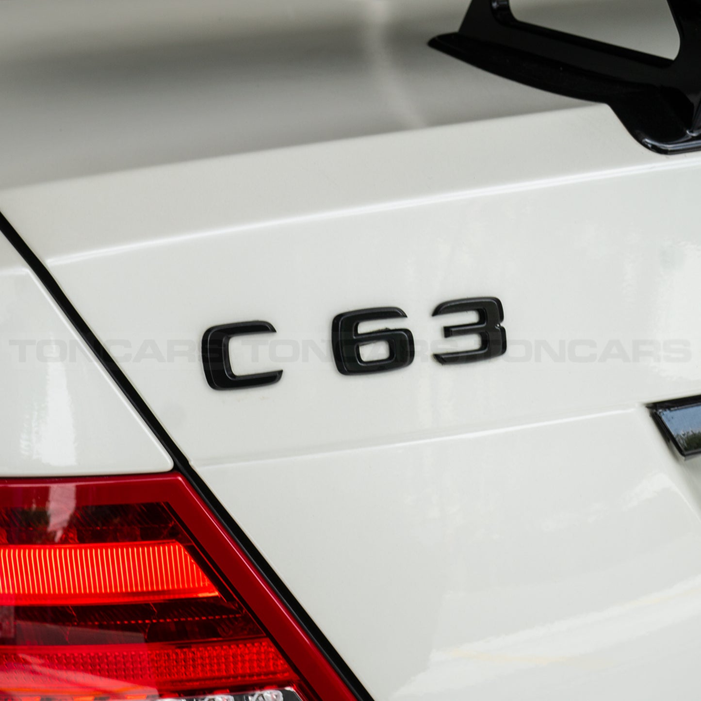 2012 Mercedes Benz C63 AMG Black Series Diamond White Metallic