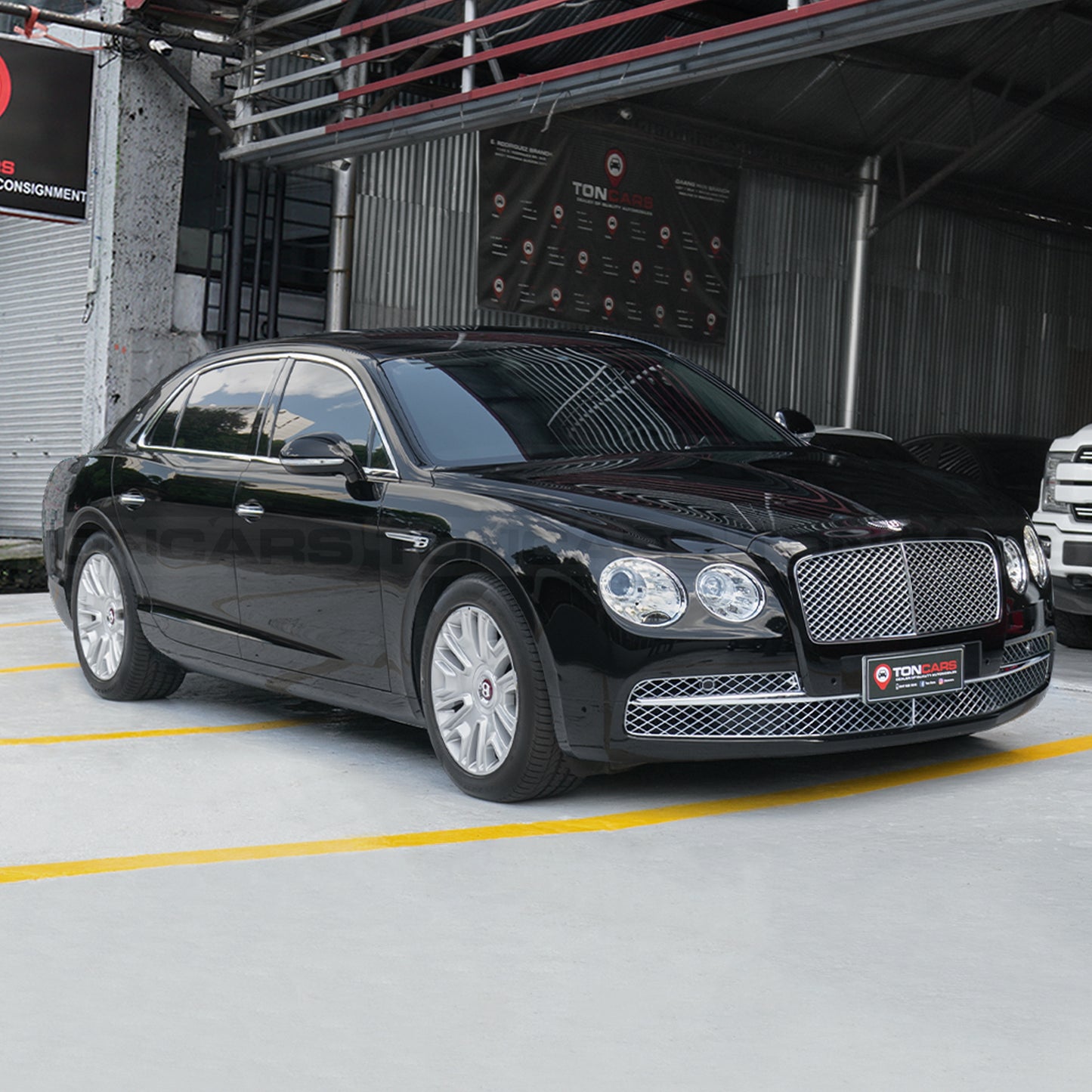 2019 Bentley Flying Spur V8 Black