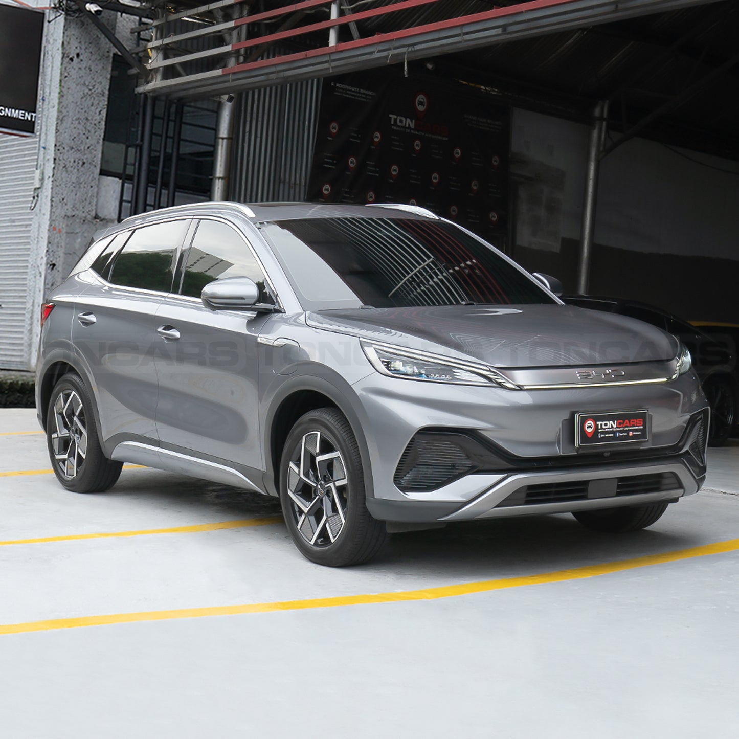 2024 BYD ATTO 3 Premium Boulder Grey