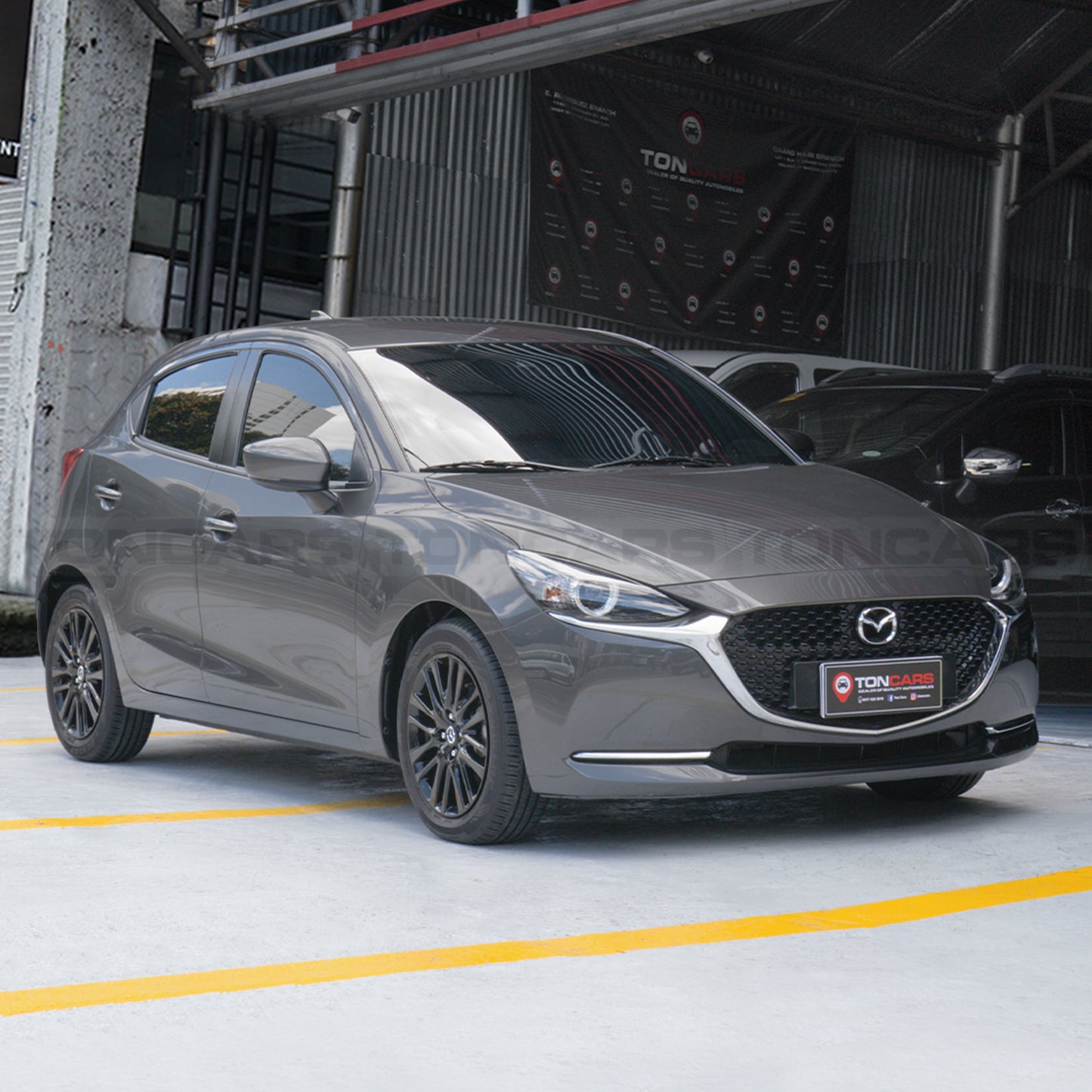 2023 Mazda 2 Machine Grey