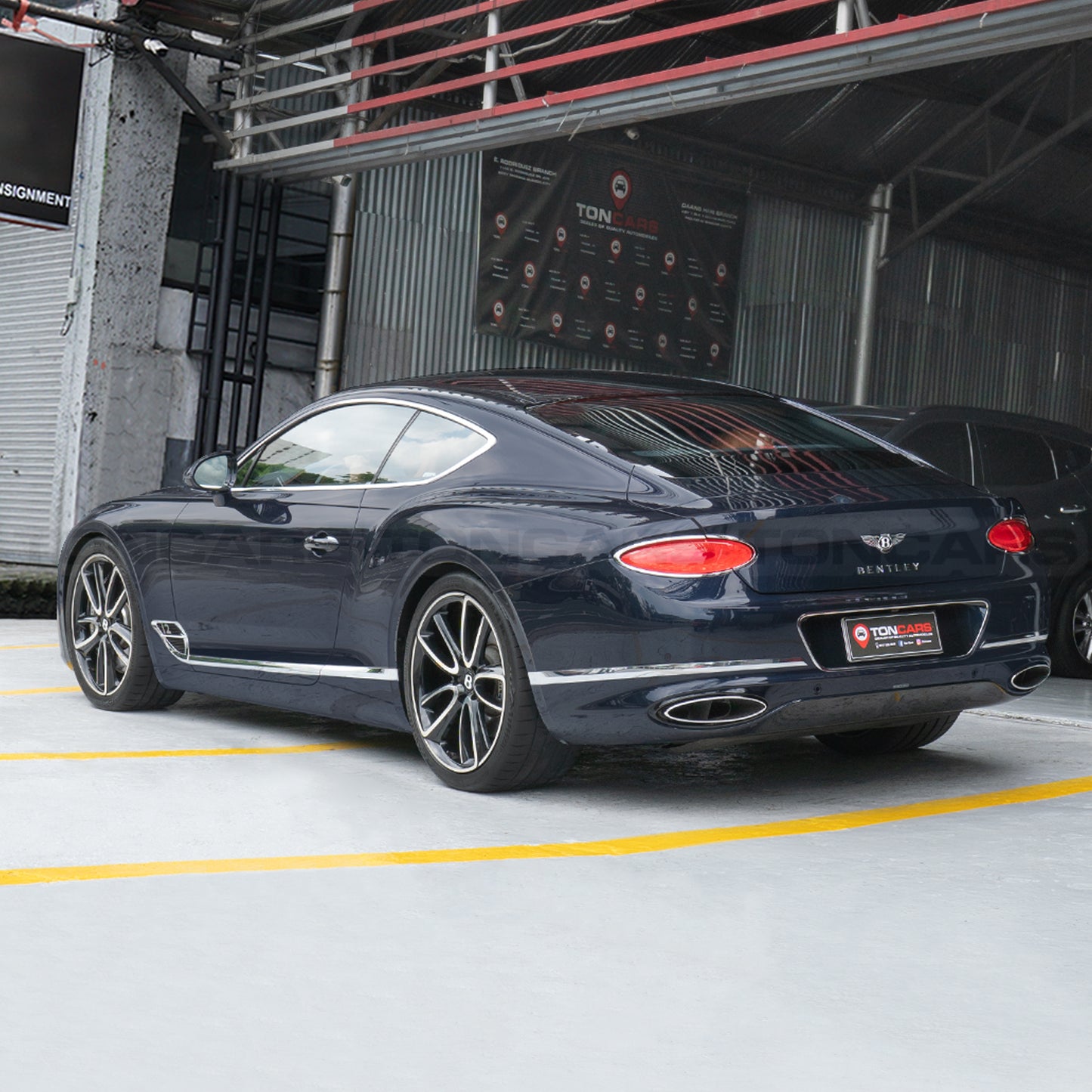 2019 Bentley Continental GT Imperial Blue