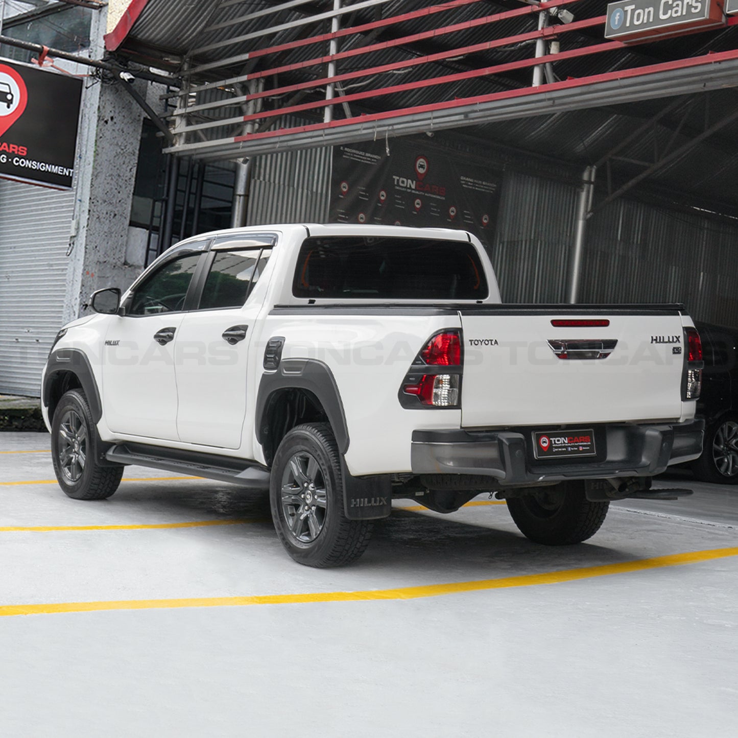 2023 Toyota Hilux 2.4 G 4x2 Super White