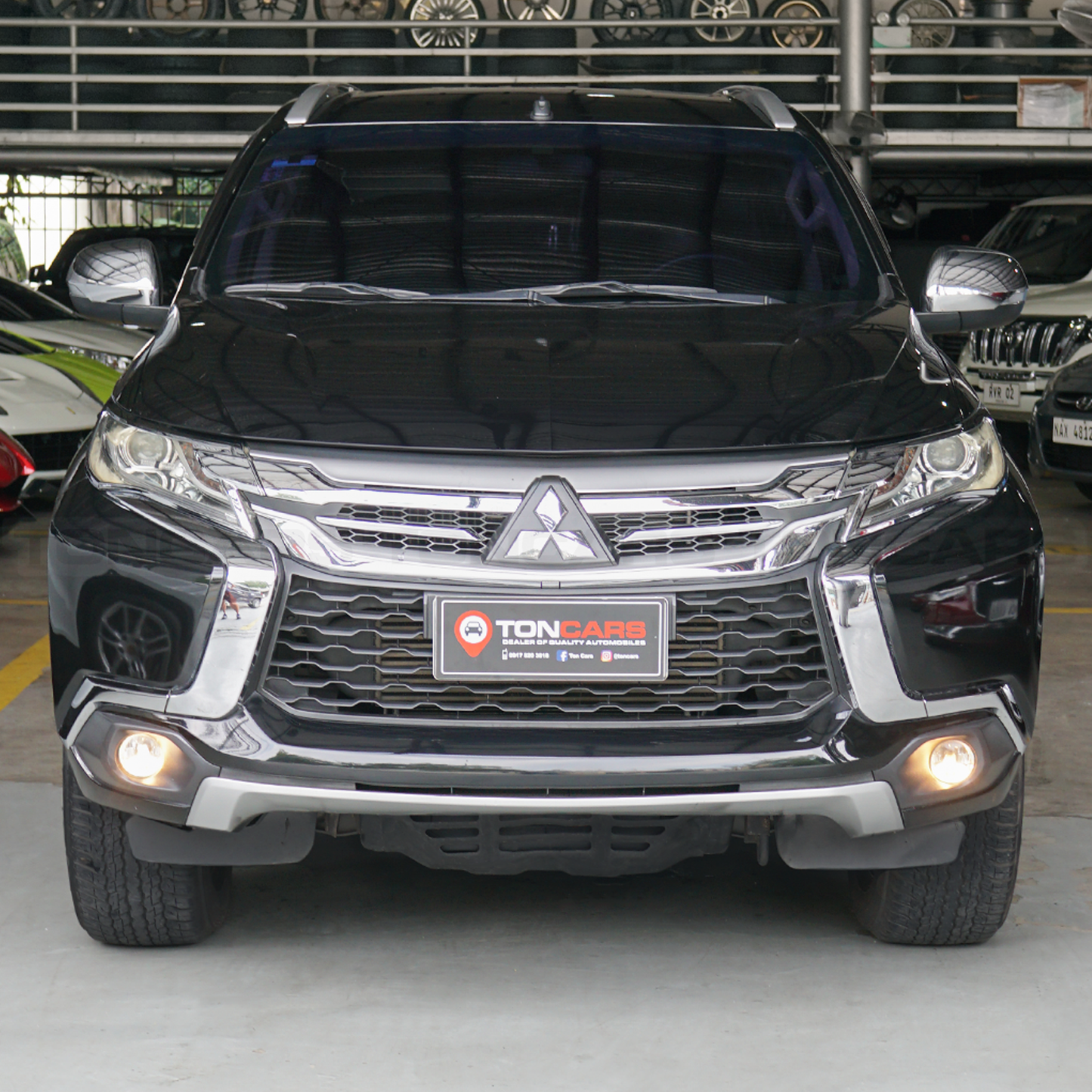 2016 Mitsubishi Montero Sport GLS 2WD  Pyrenese Black