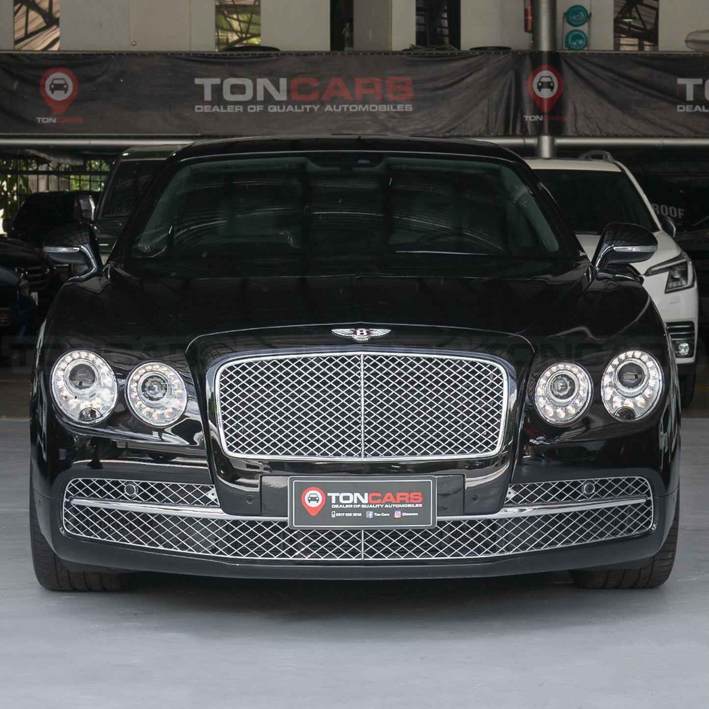 2019 Bentley Flying Spur V8 Black