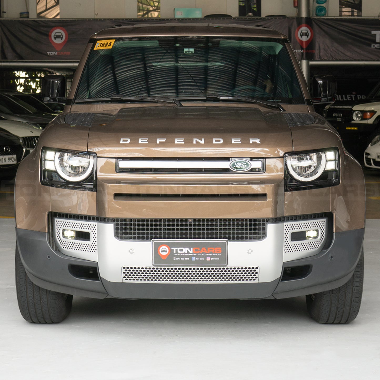 2024 Land Rover Defender 110 S P300 Gondwan Stone