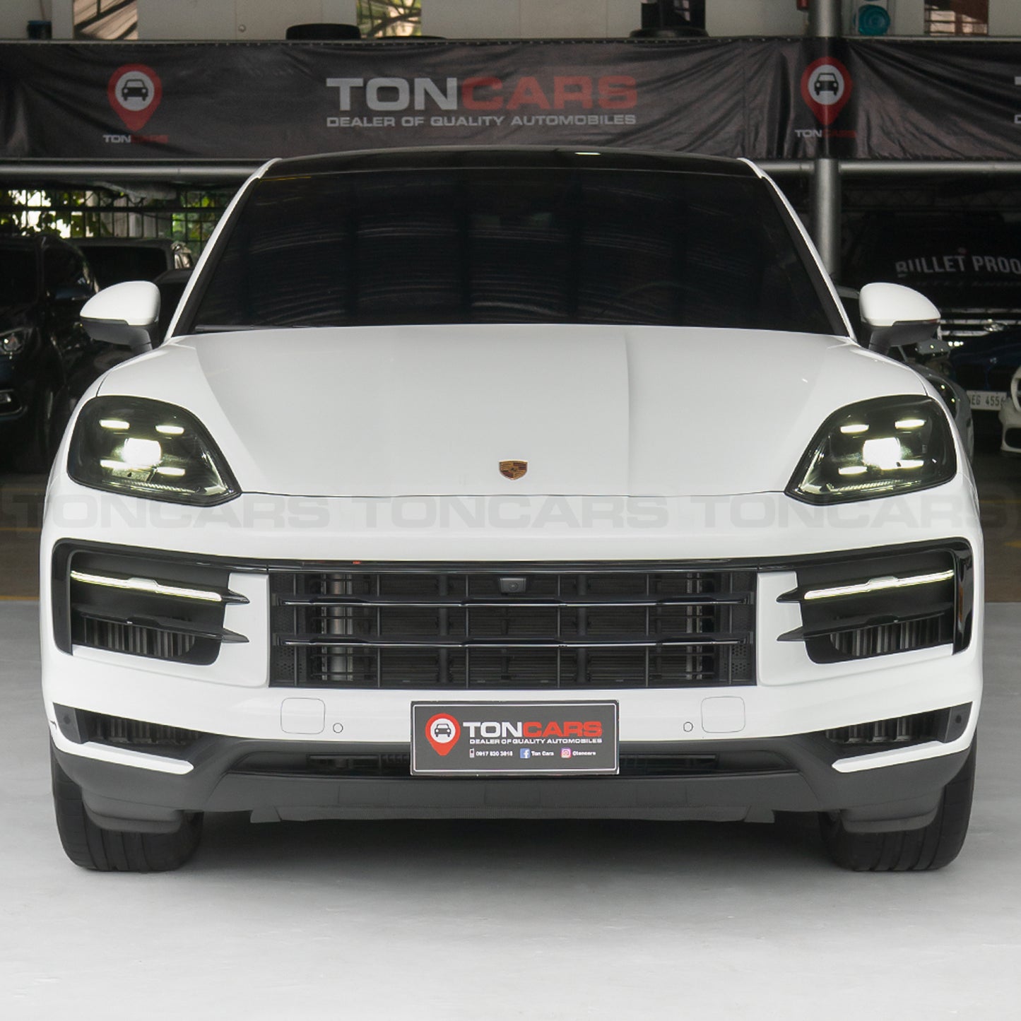 2024 Porsche Cayenne Coupe Pure White