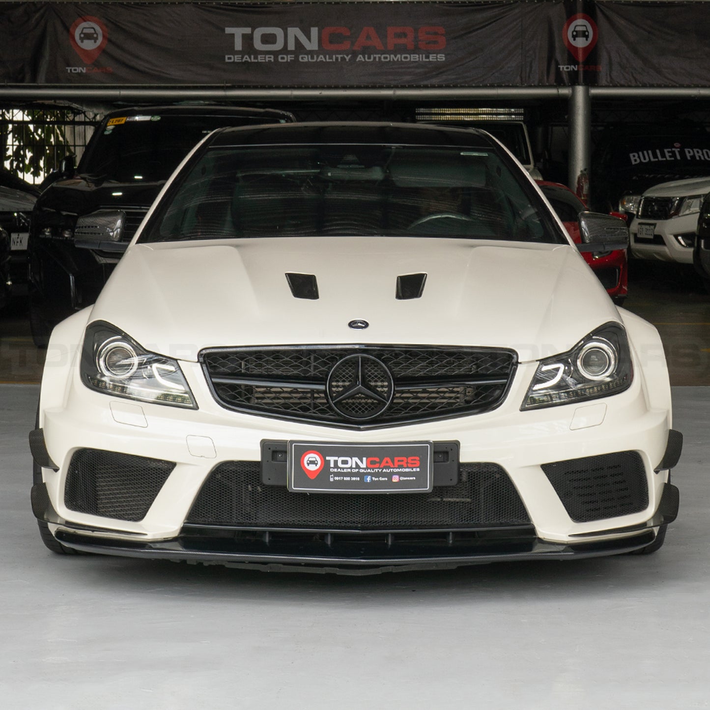 2012 Mercedes Benz C63 AMG Black Series Diamond White Metallic