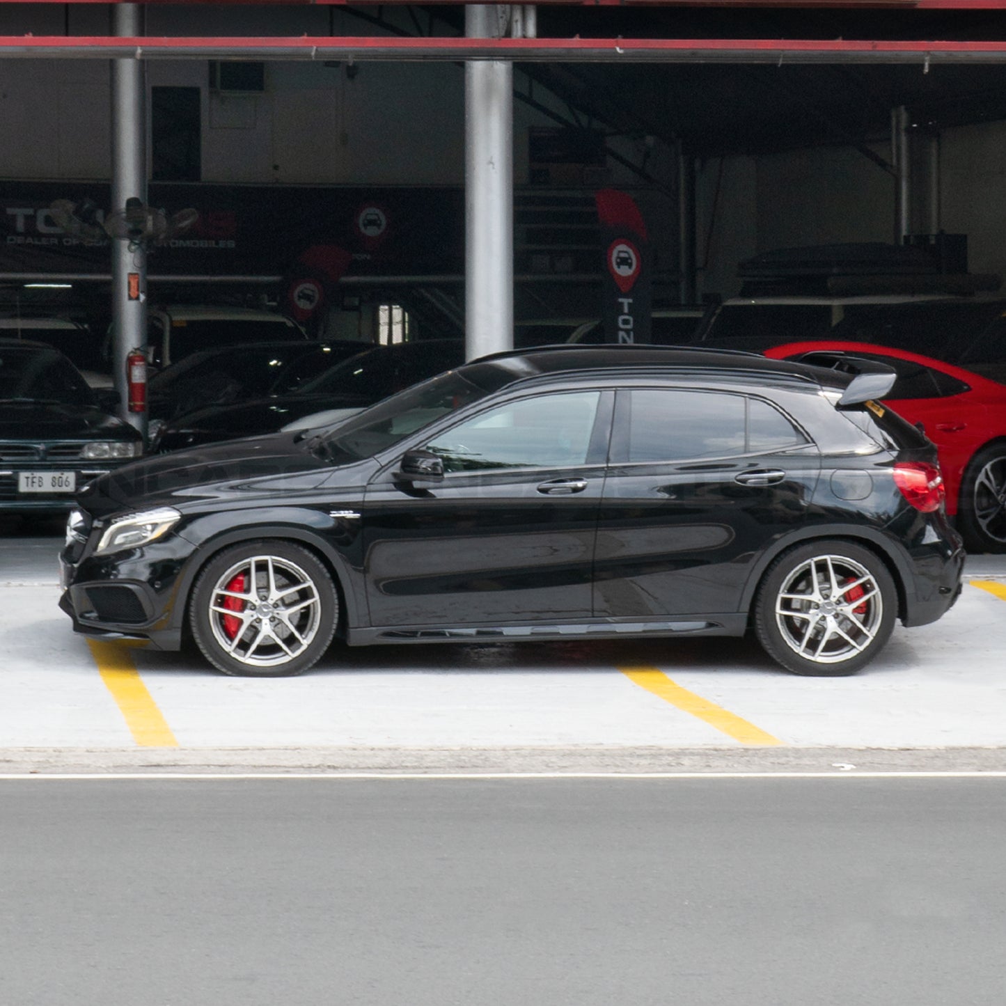 2016 Mercedes Benz GLA 45 Cosmos Black
