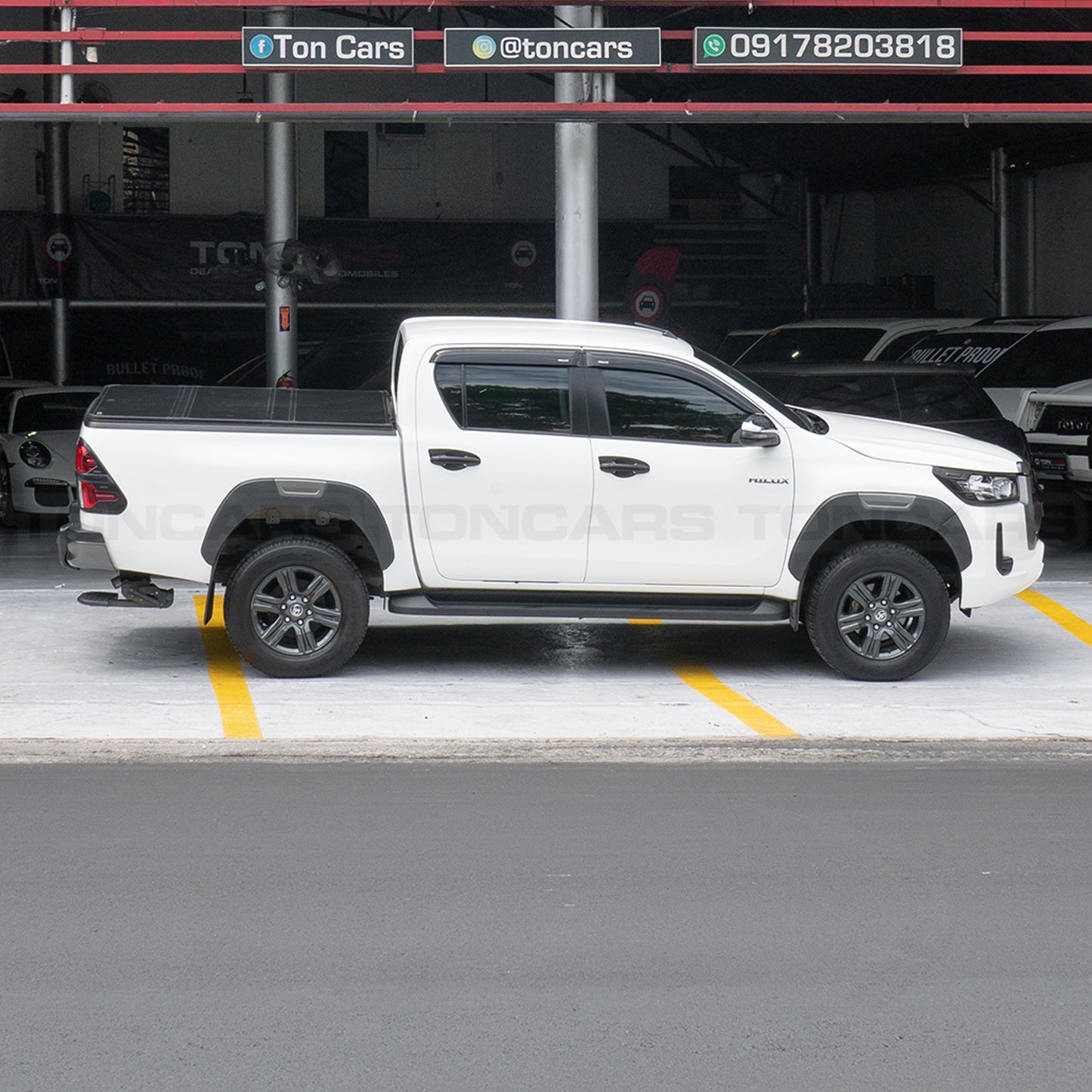 2023 Toyota Hilux 2.4 G 4x2 Super White