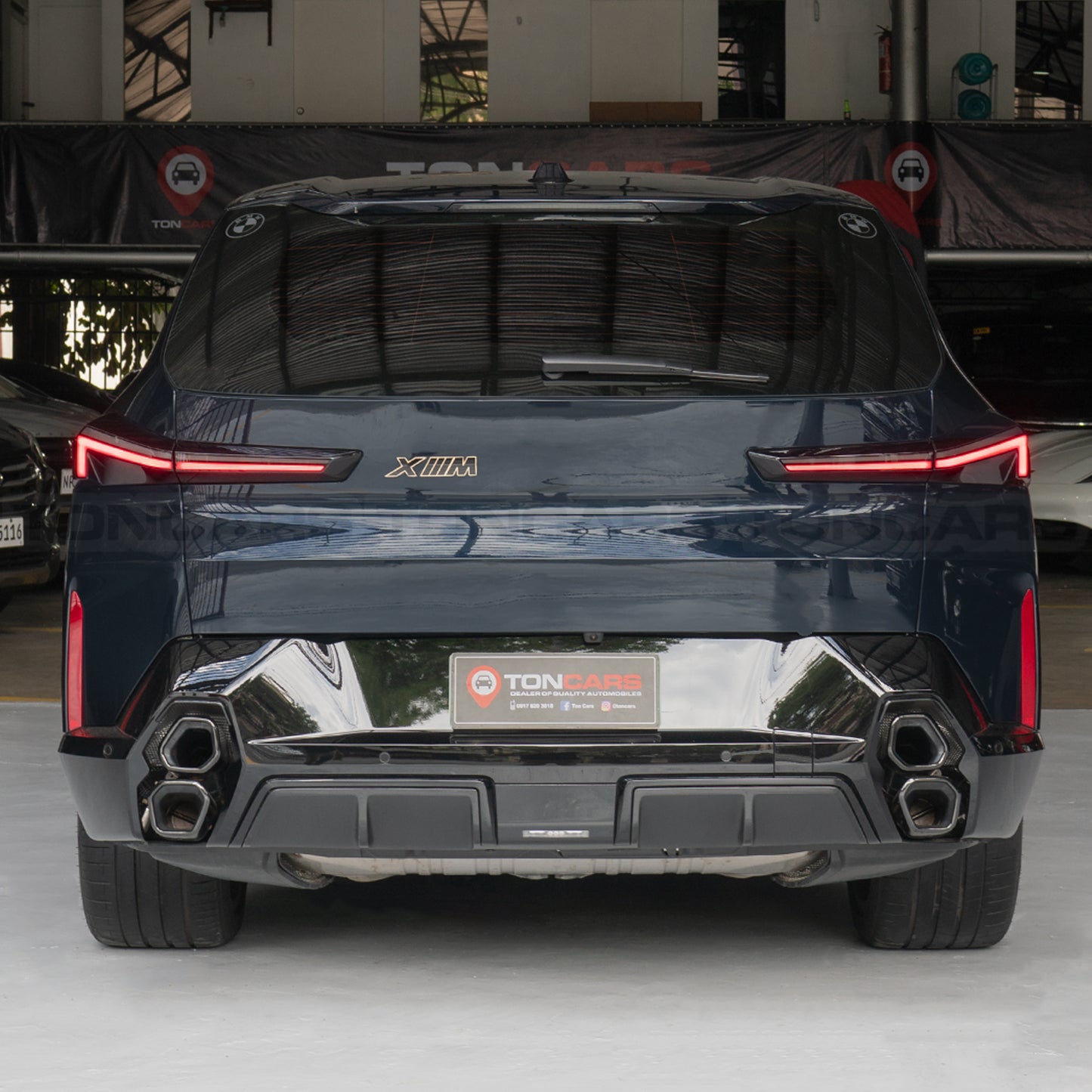 2023 BMW XM Performance Carbon Black Metallic