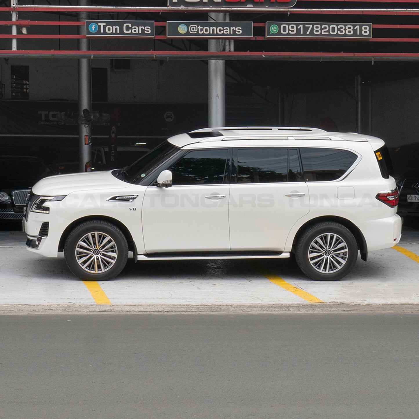 2024 Nissan Patrol Royale LE 4x4 Pearl White