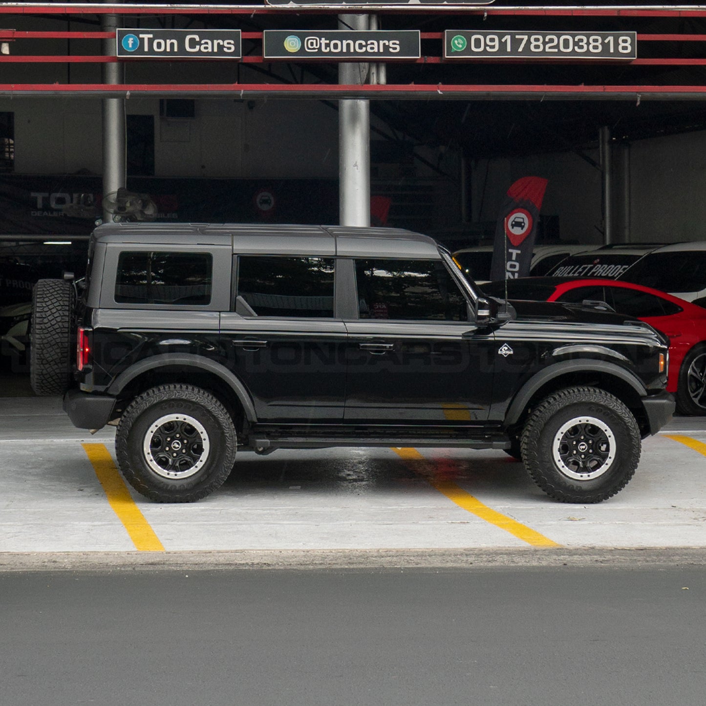 2024 Ford Bronco Outer Banks Sasquatch Shadow Black